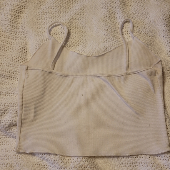 SHEIN WHITE CROP TANK TOP - Picture 5 of 5